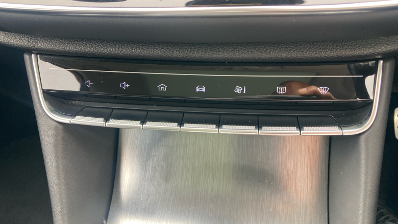 MG Hs 1.5 T-GDI Exclusive 5dr DCT Petrol Hatchback